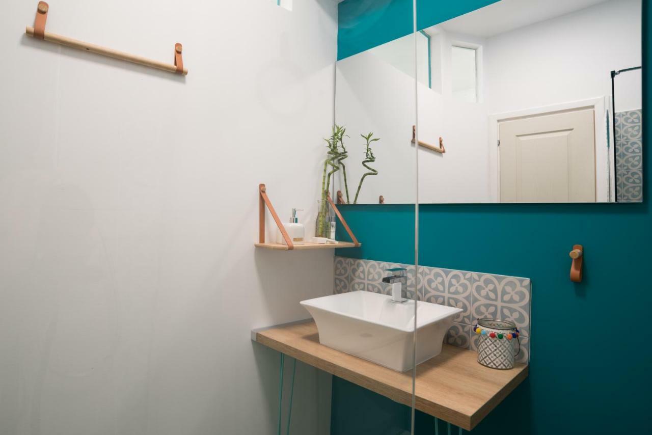 Delfini Home Plaka/Acropolis Афины Экстерьер фото